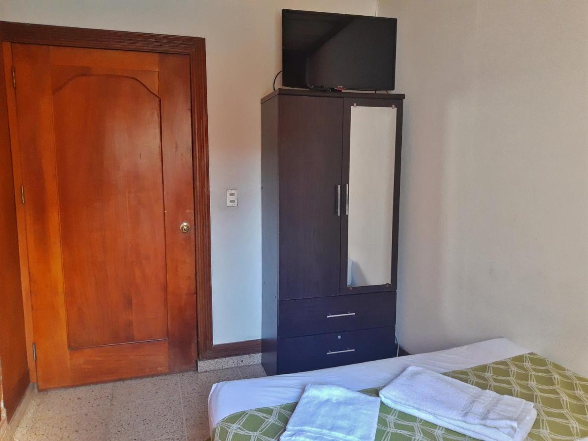 Suites & Apartments San Benito - Zona Rosa 산살바도르 외부 사진