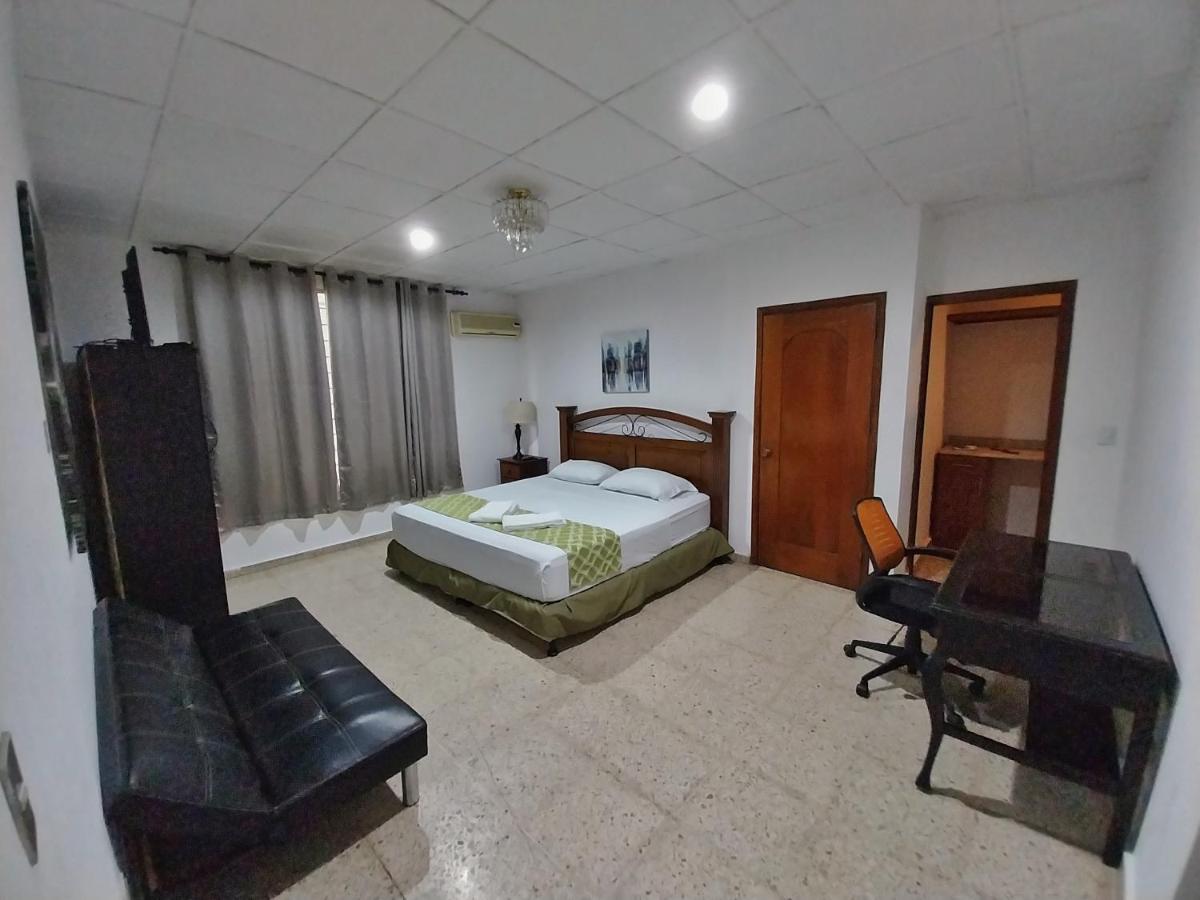 Suites & Apartments San Benito - Zona Rosa 산살바도르 외부 사진