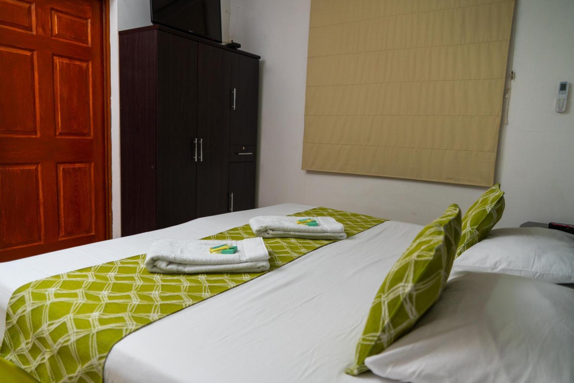 Suites & Apartments San Benito - Zona Rosa 산살바도르 외부 사진