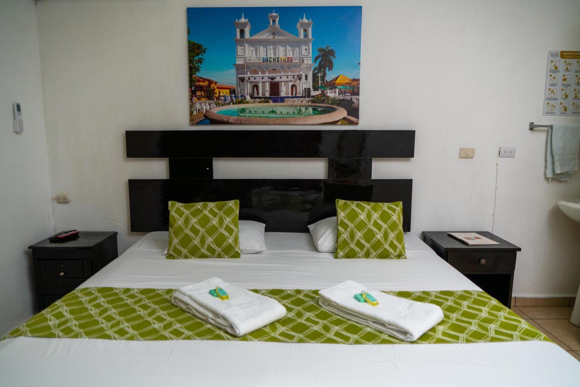 Suites & Apartments San Benito - Zona Rosa 산살바도르 외부 사진