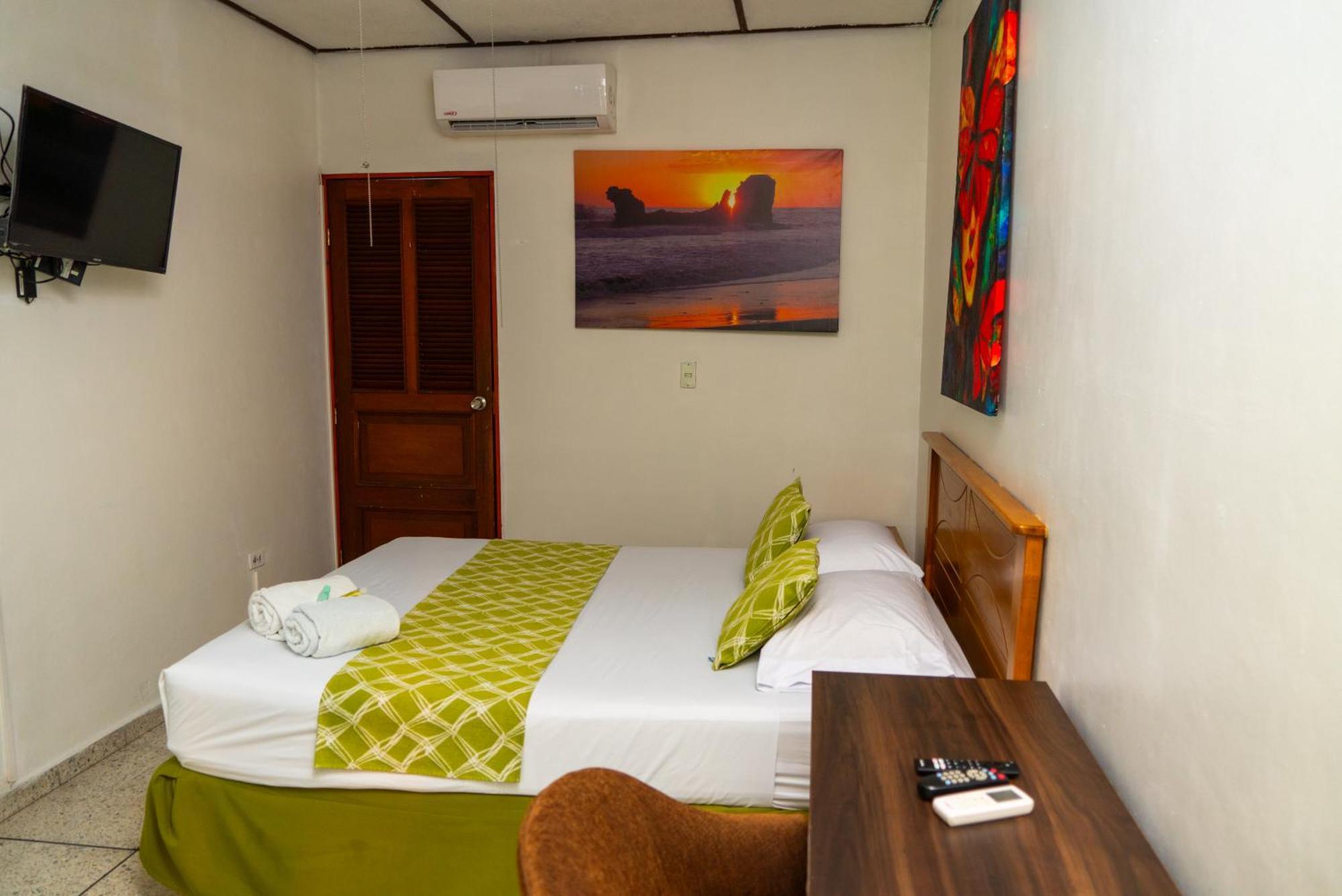 Suites & Apartments San Benito - Zona Rosa 산살바도르 외부 사진